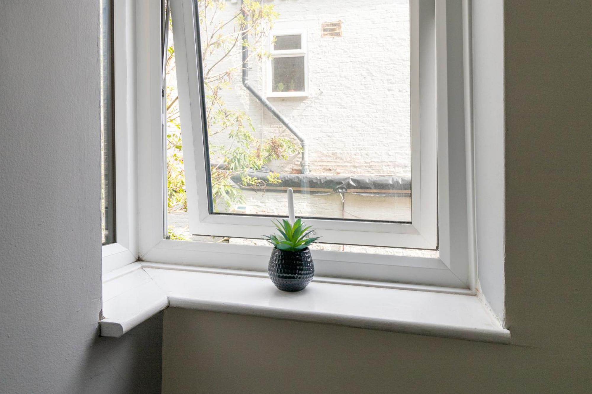 Cosy 2 Bedroom Flat In Manor House London Exterior photo